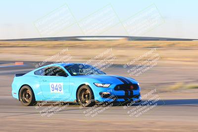 media/Aug-27-2022-Speed SF (Sat) [[455951474b]]/Yellow/Cotton Corners/